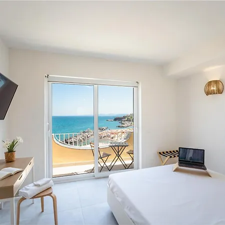 The Mana Sea View Apartment *